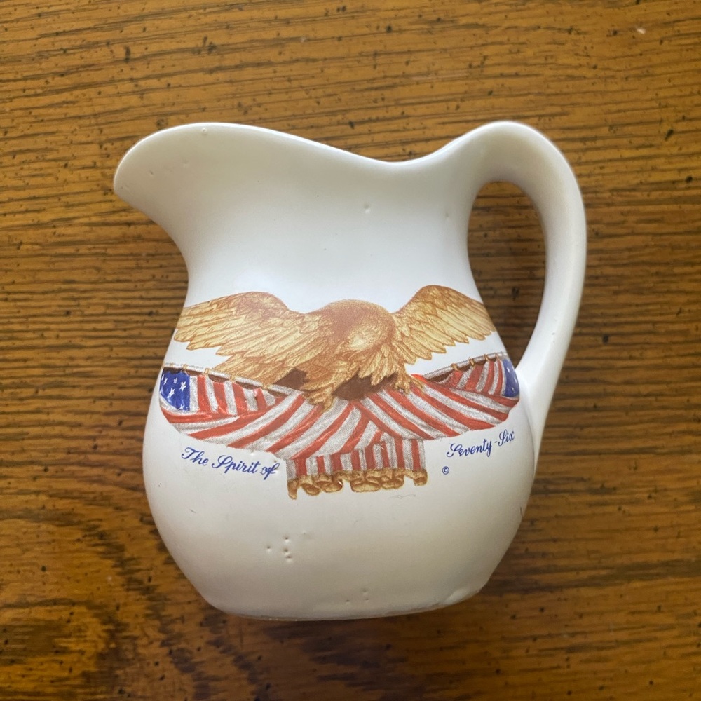 Vintage McCoy Pitcher sprit of ‘76